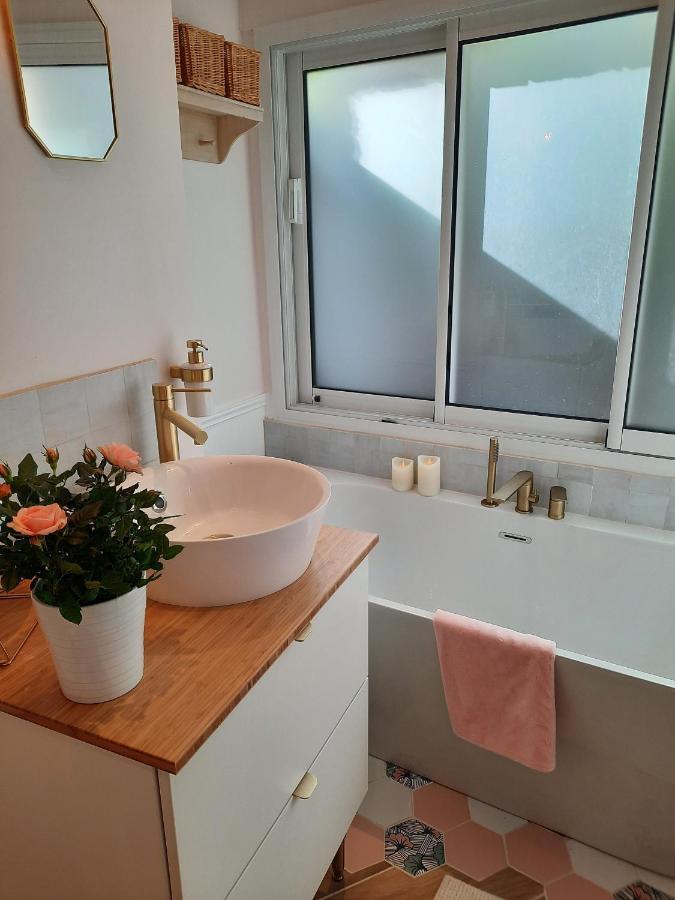 Charmant Logement T2 A 2 Pas De La Mer 그랑빌 외부 사진